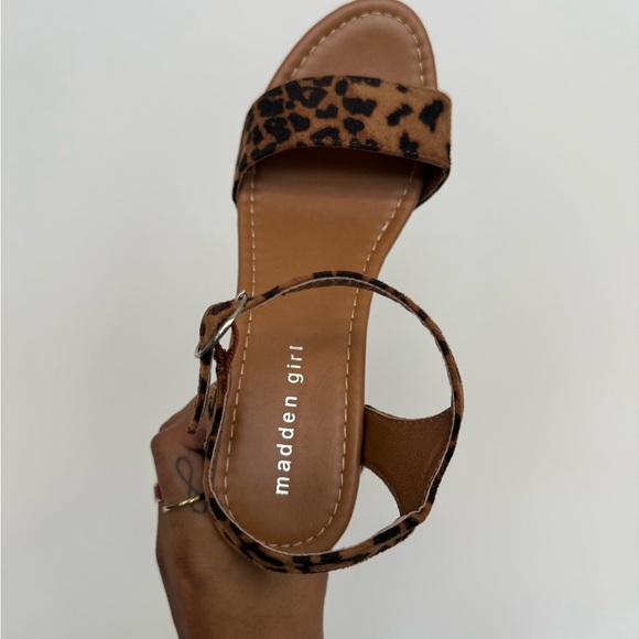 Madden Girl Brown Leopard Platform Sandals - Picture 2 of 4